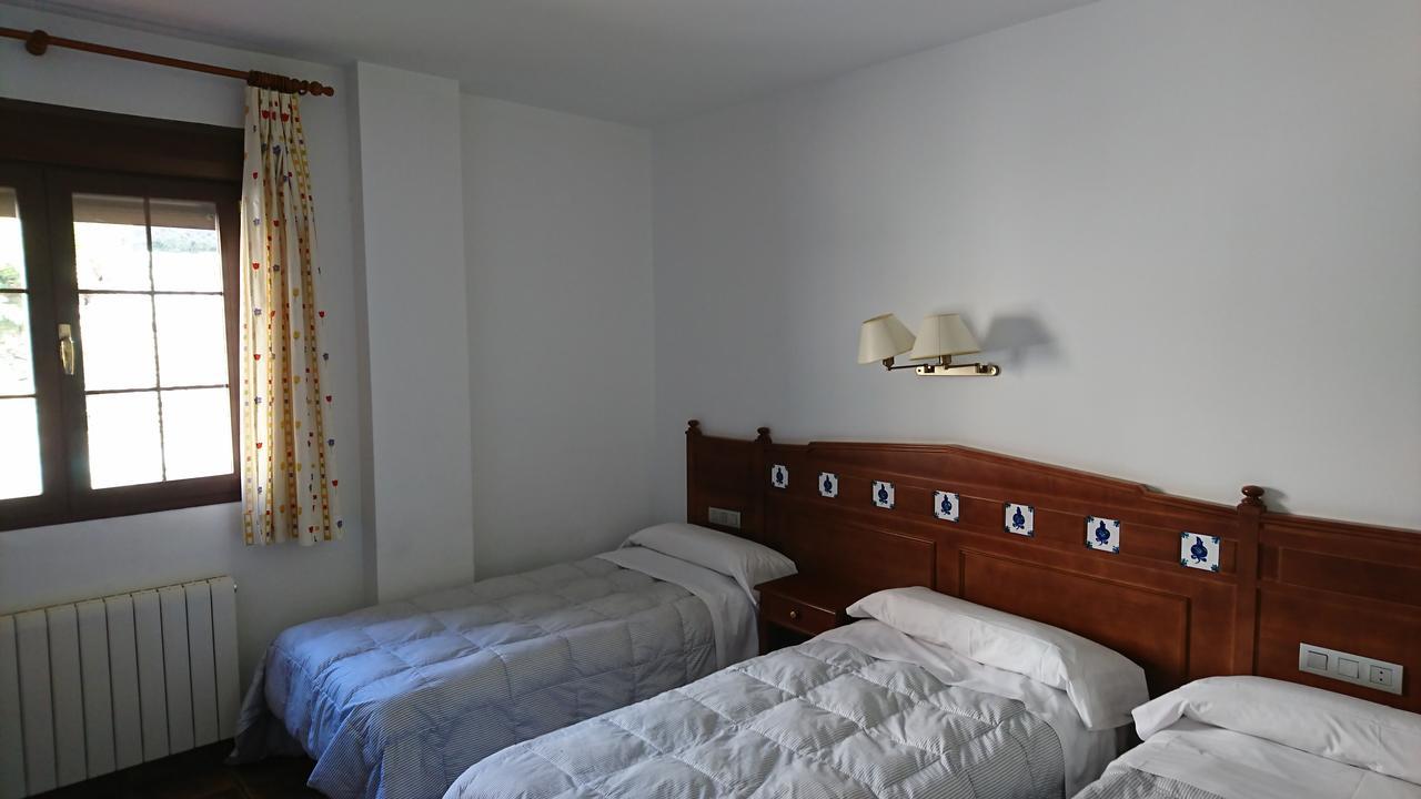 Hospederia Los Cahorros Monachil Buitenkant foto